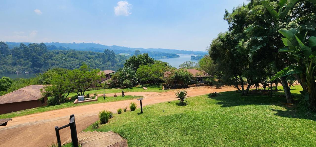 Da Gama Lake Cottages - Coral Tree And Cormorant Cottages White River Exterior foto